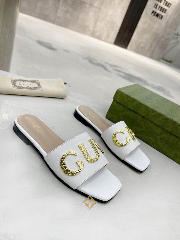 Gucci Women's Slippers 398